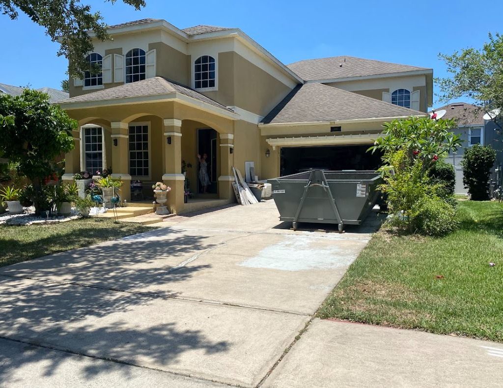 10-yard-residential-dumpster-delivery-edgewood