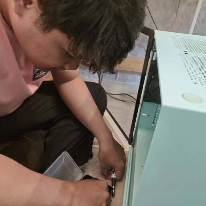 651903456_2022495251640495_7773697942114826255_n-720×720-1