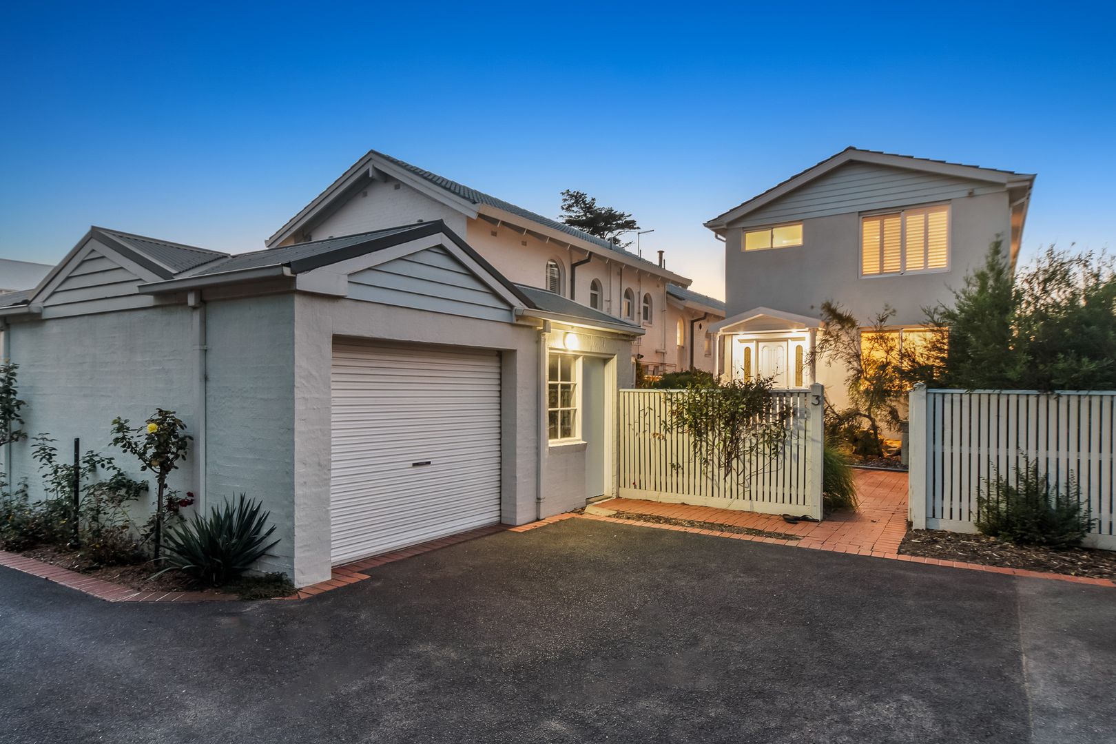 Multimillion-Dollar-Home-Beach-Side-Suburb-Frankston