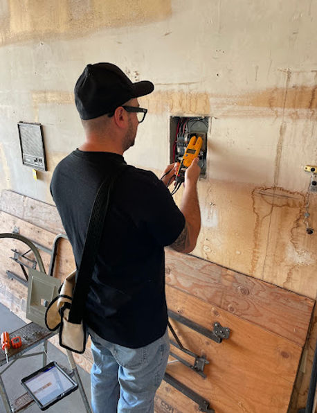 852df8_f68e98f6bdbe4309bfe0d84fe733bd54mv2