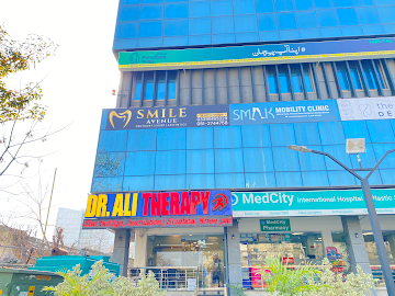 Smile-Avenue-Clinic-in-Islamabad