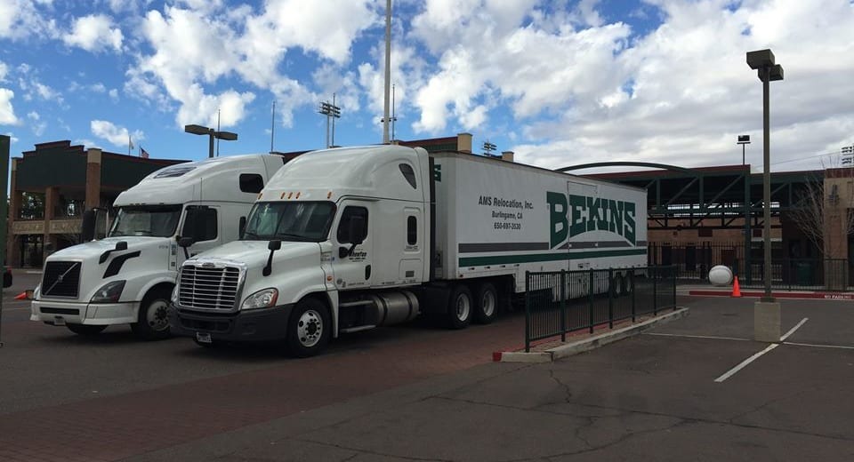 imgi_240_Bekins-AMS-Trucks