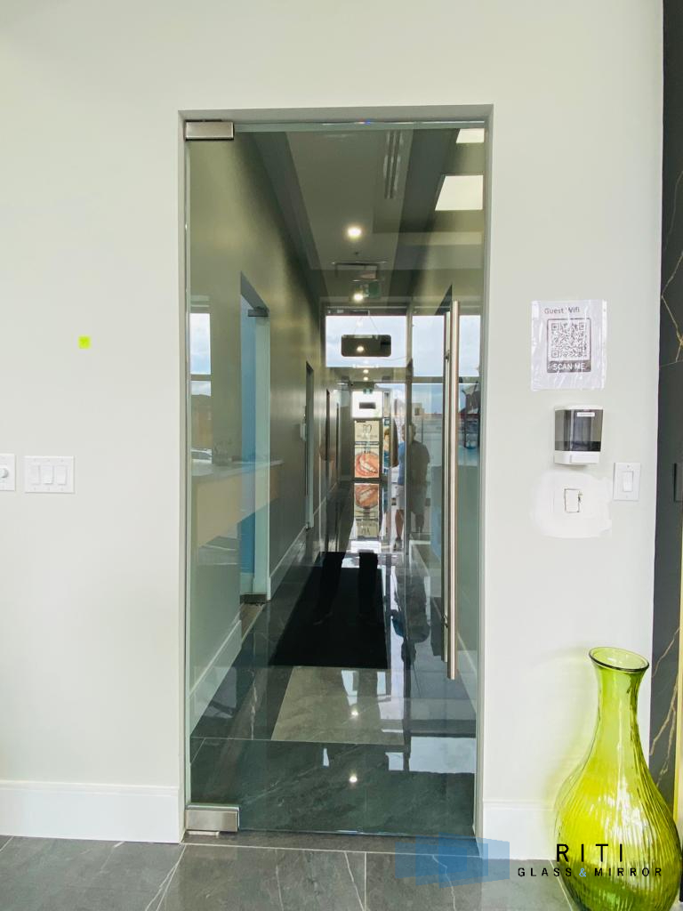 office-glass-installation