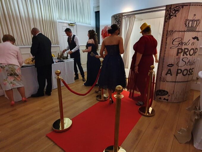 photo-booth-hire-service12