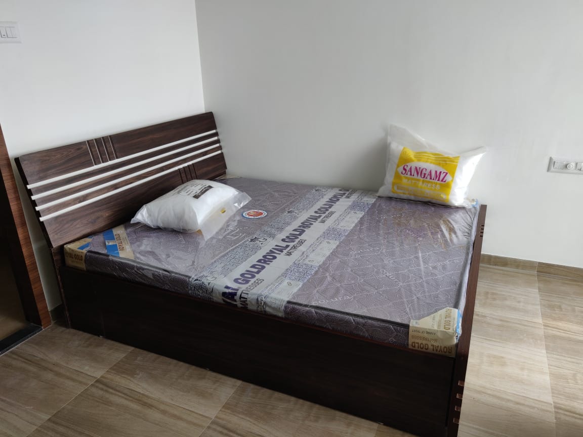 Double-bed-with-full-storage-double-ply-design-2
