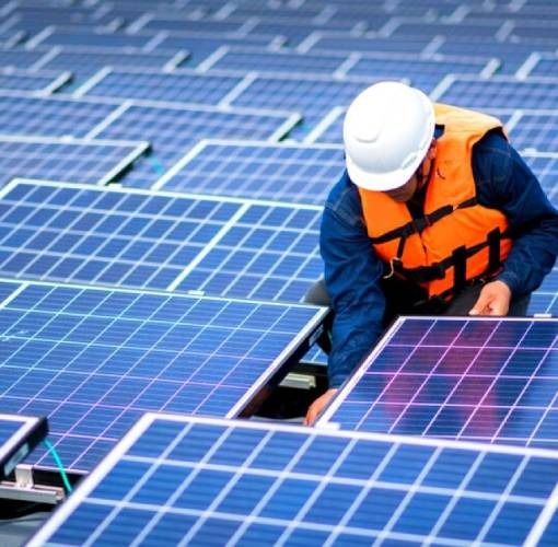 Professional-Solar-Panel-Installation-in-Milwaukee-WI