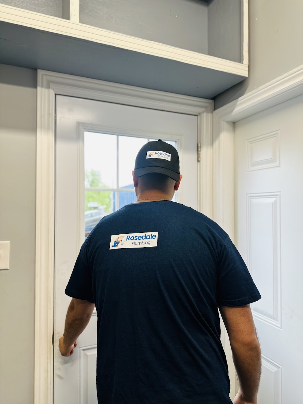 Rosedale-Plumbing-Team-Member
