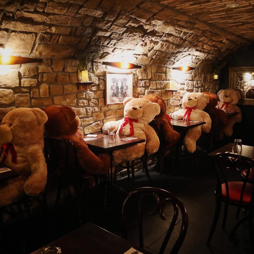 The-Blind-Pig-Speakeasy_5d81849fd918946281e3b6ea372bf724