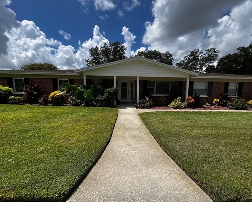 VHIN-Cares-Assisted-Living-Facility