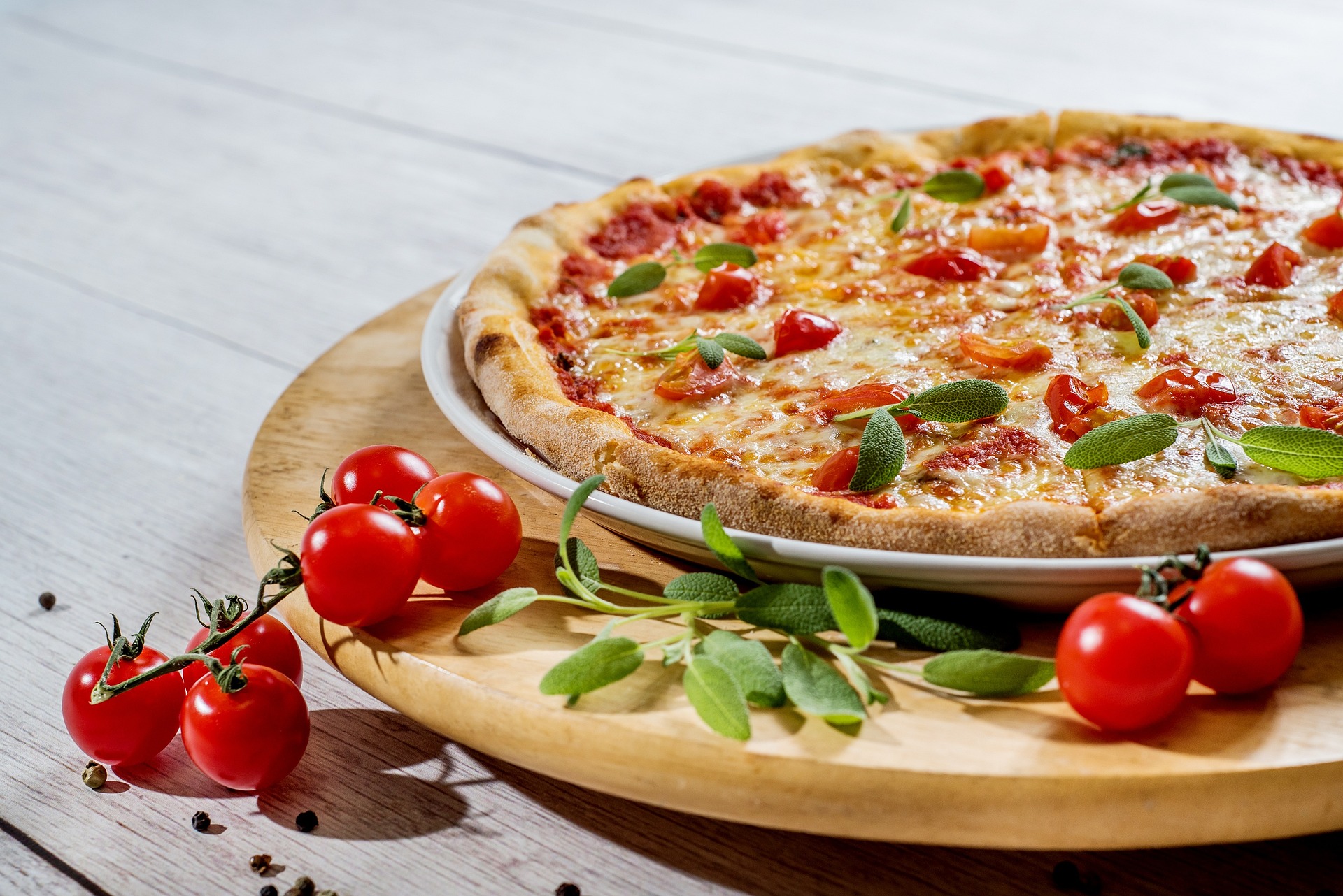 pizza-3010062_1920