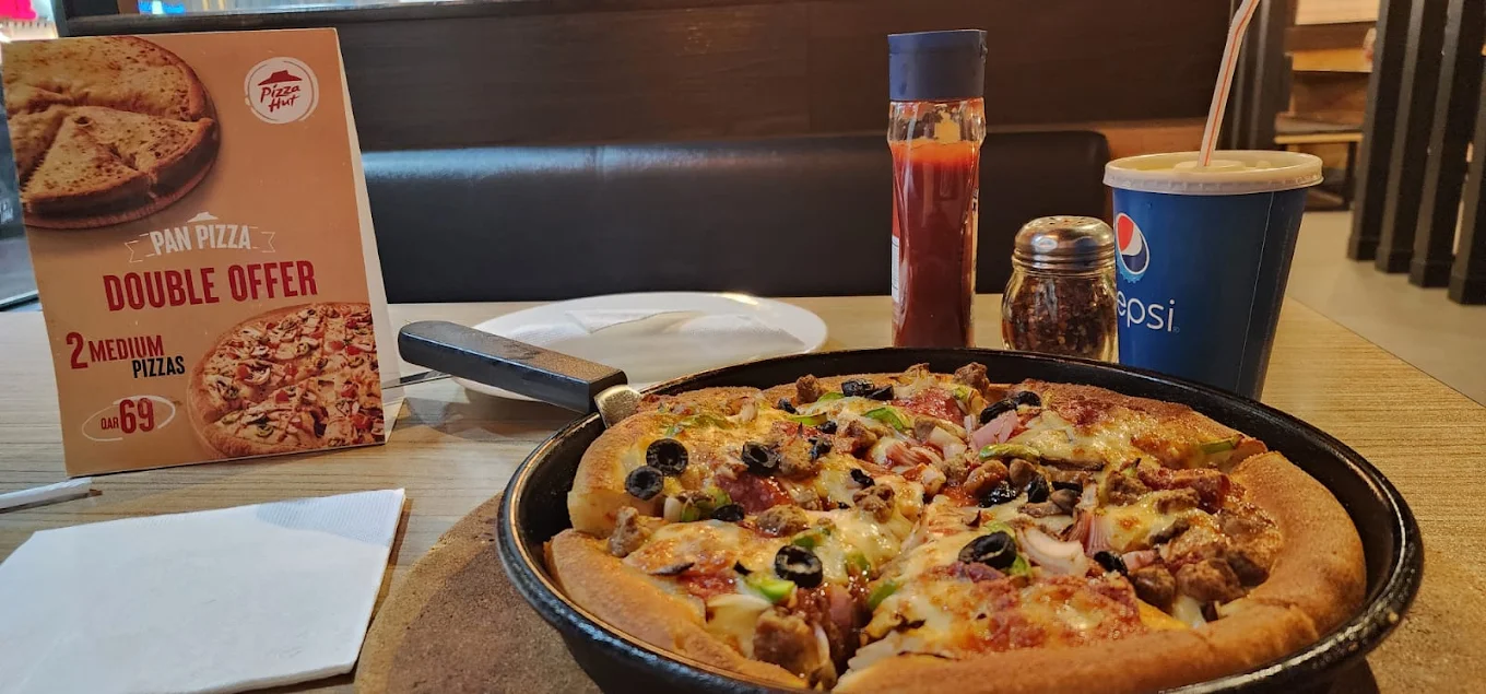 pizza-hut-al-nasr-food-experience