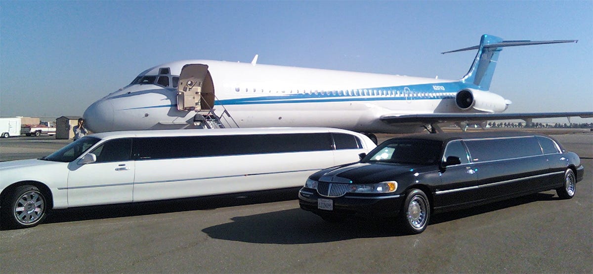 Airport-Limo-Service-In-Westchester
