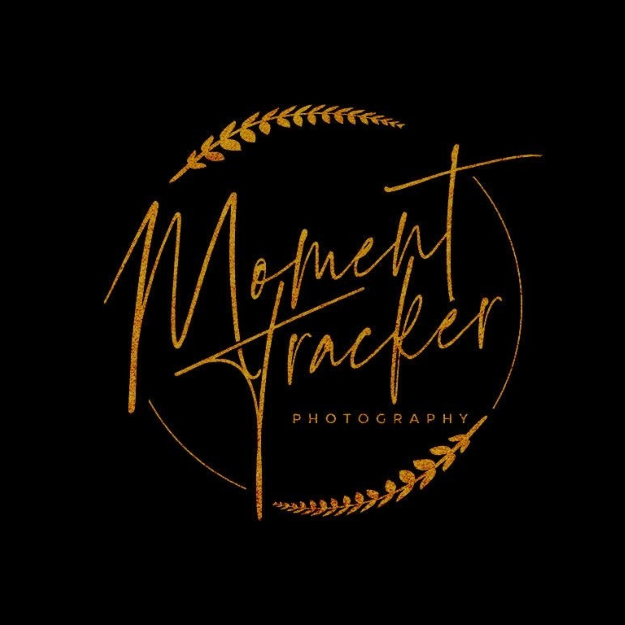Moment-Tracker-Logo