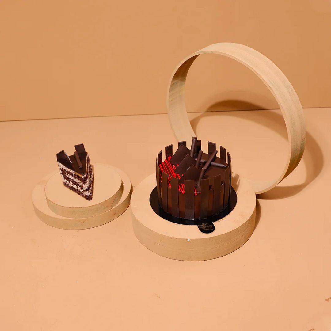 luxury-chocolate-brownie-cake-fantasy-bakery.jpg-1