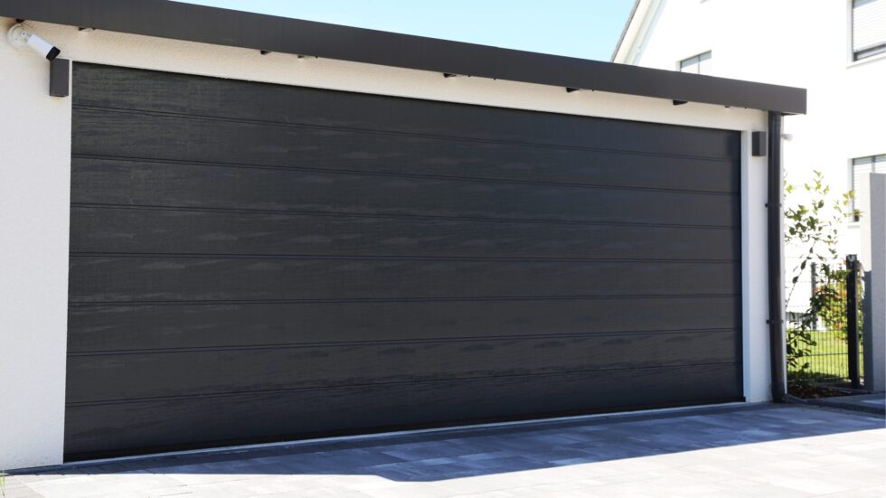 Custom-Garage-Door-Sizes-MolineIL-Titan-Garage-Doors-Quad-Cities-Choosing-the-Perfect-Garage-Door-Size-for-Your-Needs-scaled-1