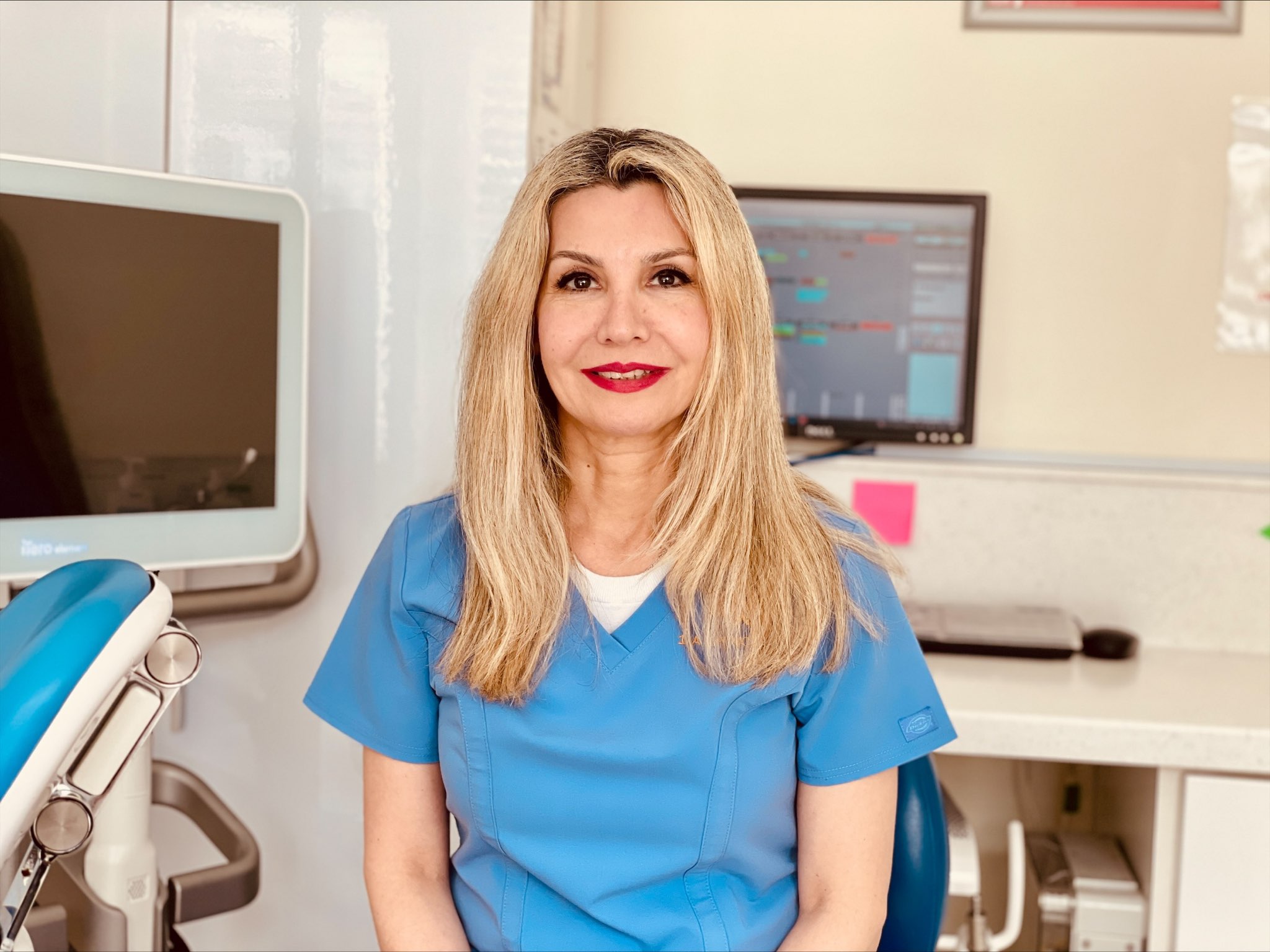 Dr-Kate-Borhan-1A-Orthodontics-Dentist
