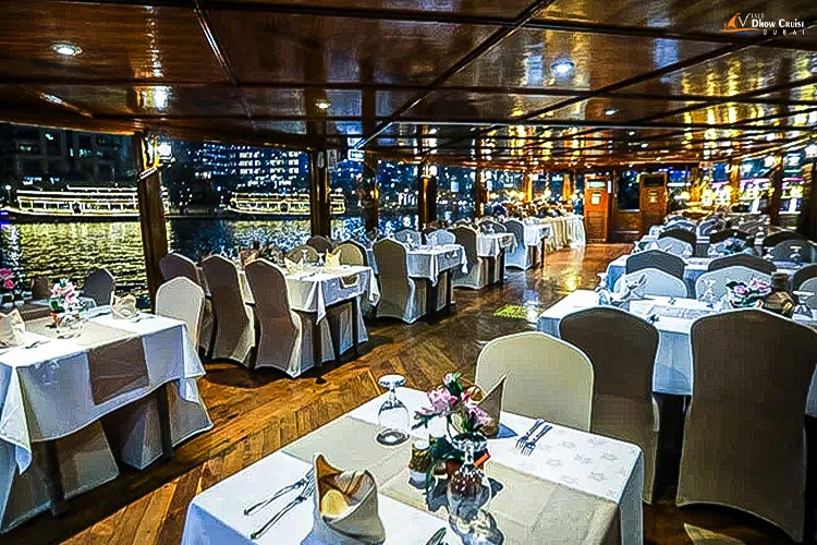 dhow-cruise-lower-deck