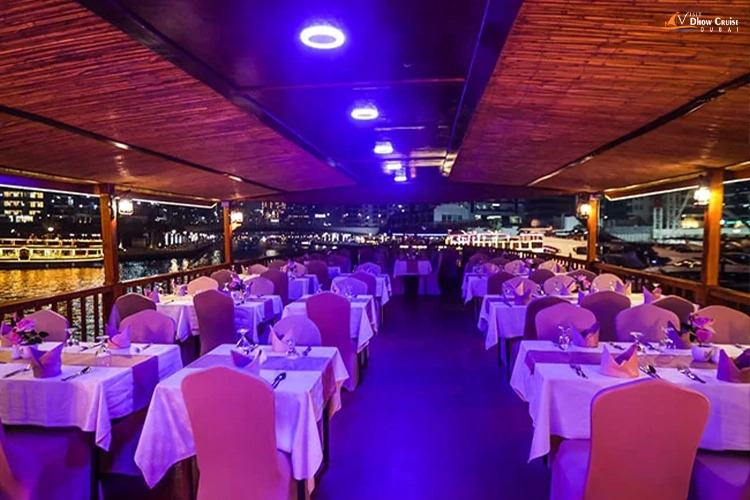 dhow-cruise-upper-deck