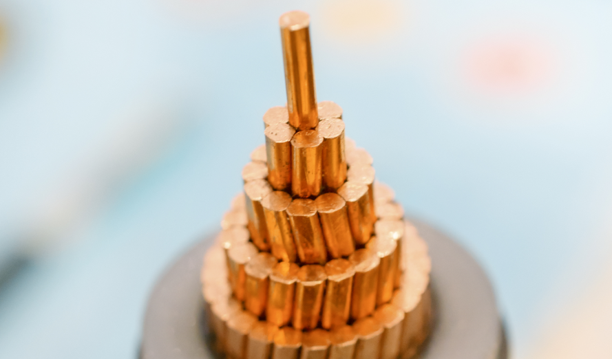 iStock-938408394-Power-Cable