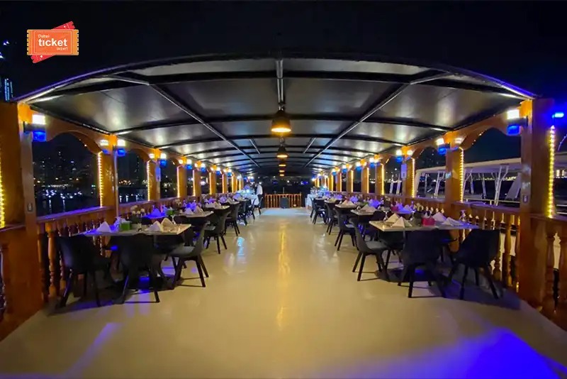 the-grand-new-years-dinner-cruise-1