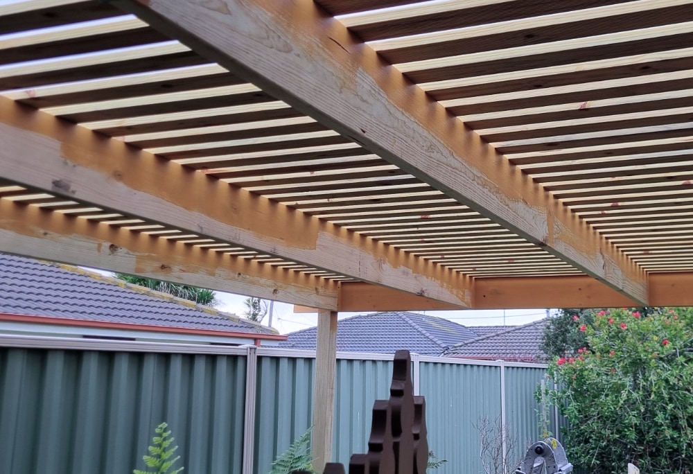 new-pergola-builder