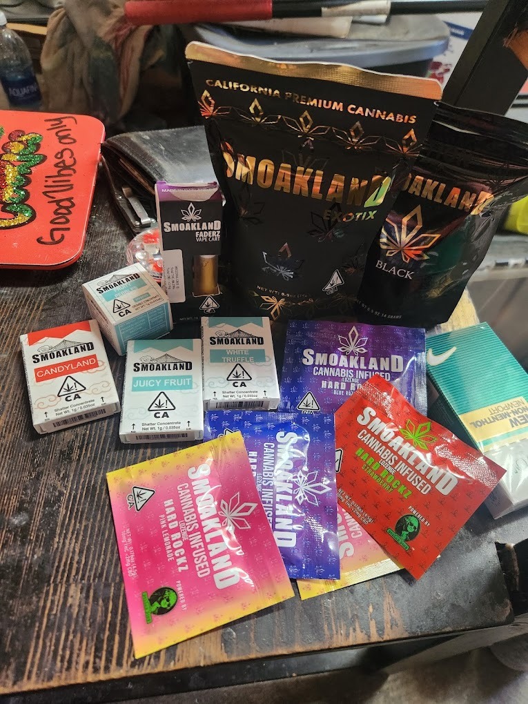 smoakland-brand-3