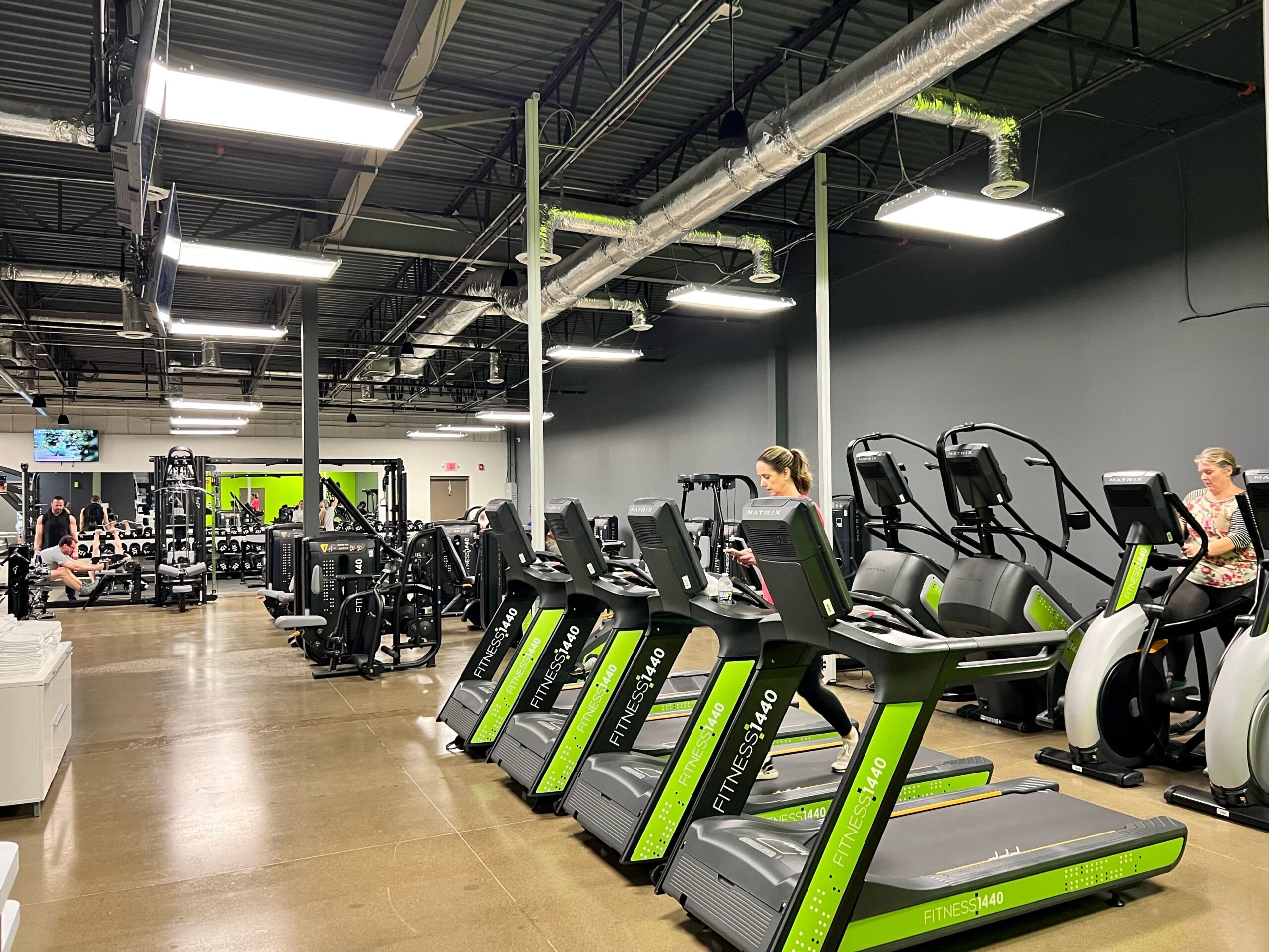 imgi_79_Gym-Shot-scaled-1