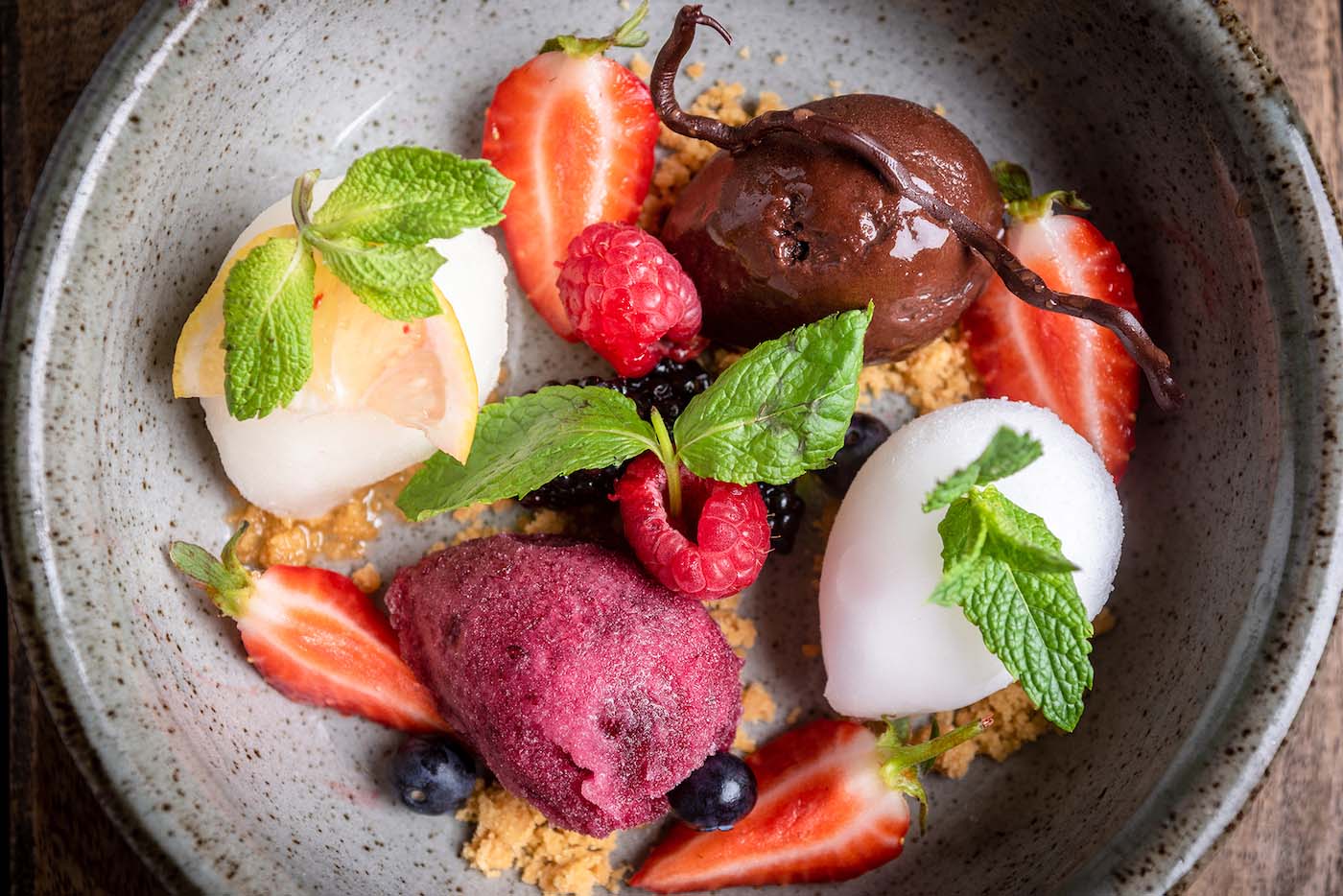 vaasu-exceptional-multi-course-indian-tasting-menus-marlow-uk