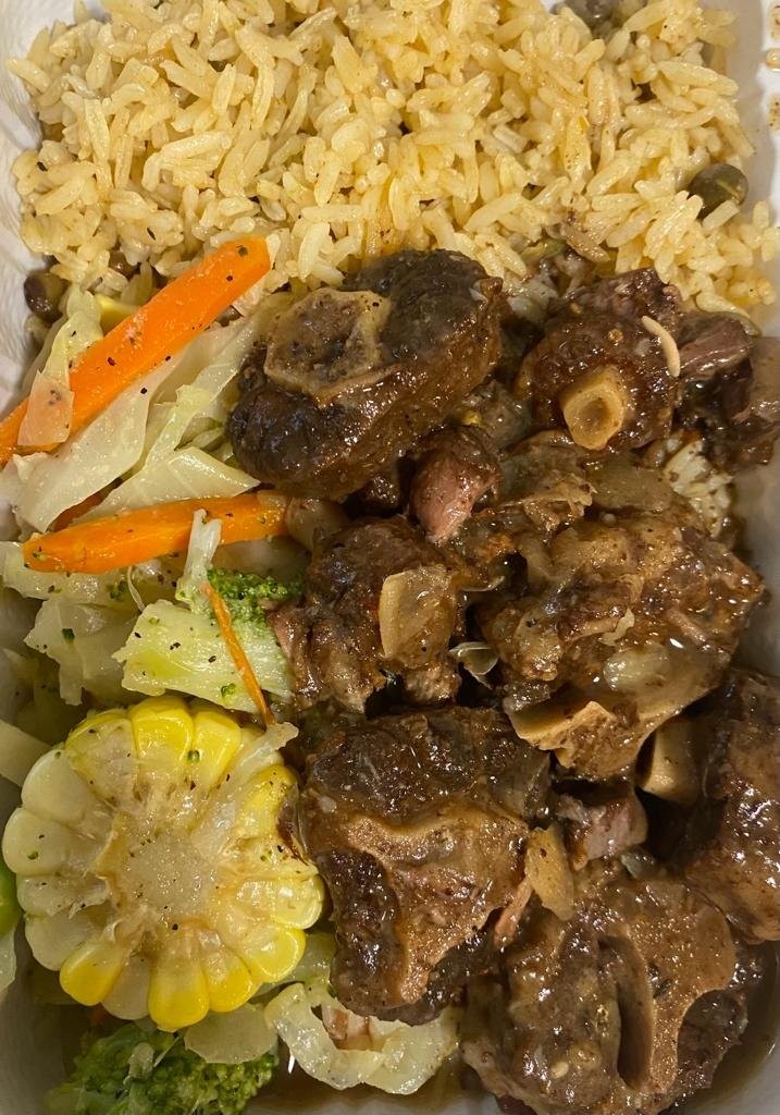 02-oxtail-rice-and-peas