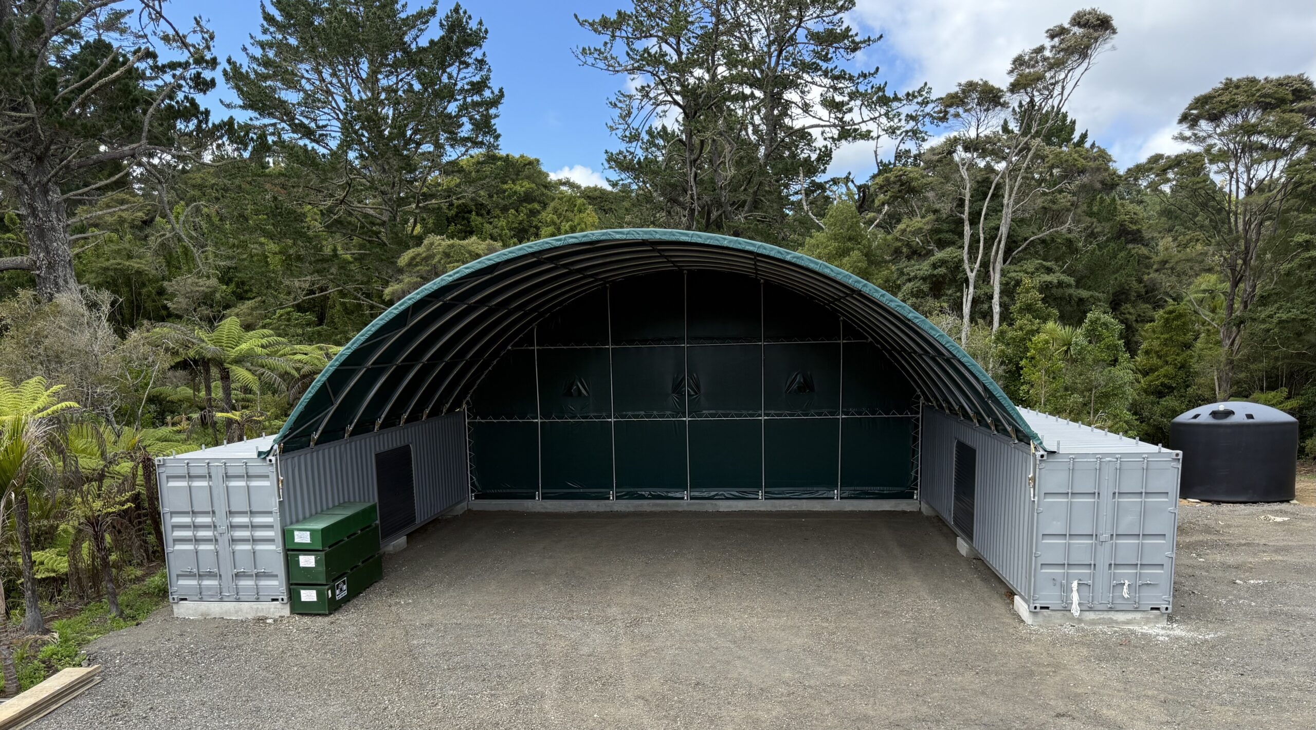 14m-x-40ft-Container-Shelter-with-Back-Wall-5-scaled-1