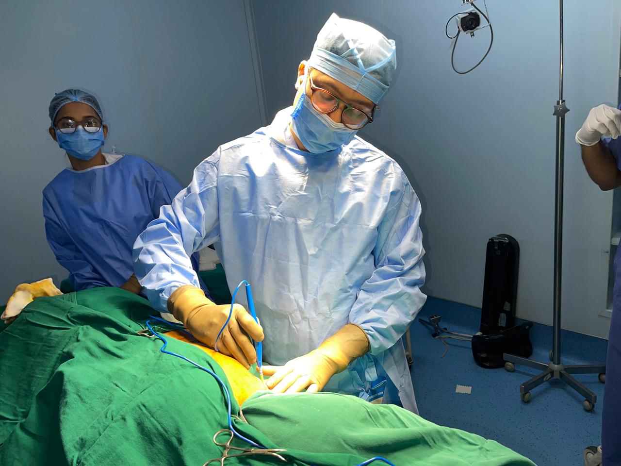 best-rhinoplasty-surgeon-in-Mumbai