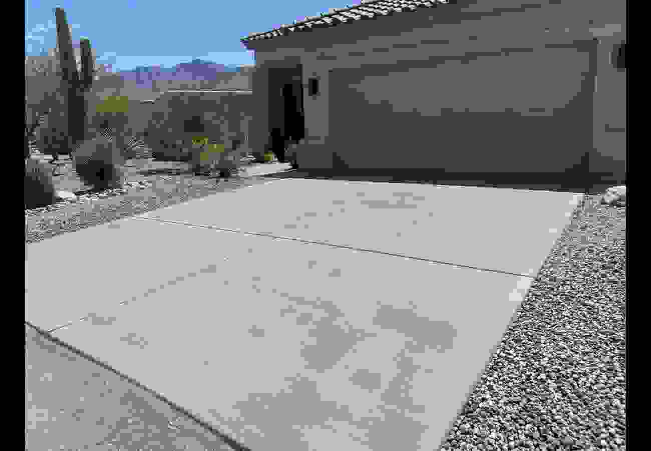 catalina_foothills_concrete_driveway
