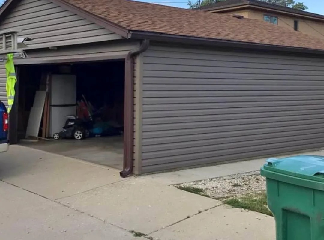 siding-crew-3